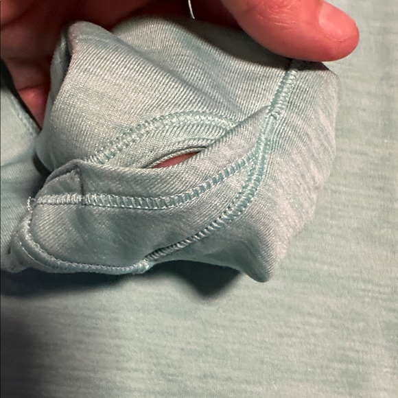 Under Armour Aqua Quarter-Zip Sweatshirt - Picture 4 of 6